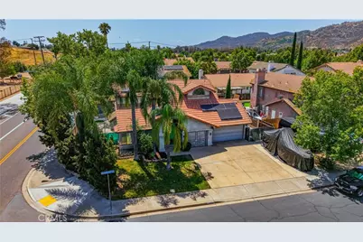 32400 Somerset, Lake Elsinore, CA 92530 - Photo 2