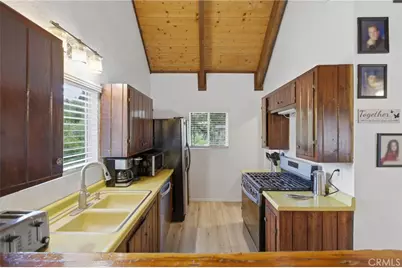 42493 Catalina Road, Big Bear Lake, CA 92315 - Photo 20