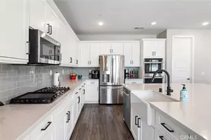 29821 Harness, Menifee, CA 92584 - Photo 18