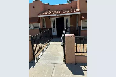 629 E Latham Avenue, Hemet, CA 92543 - Photo 2