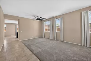 38390 Magdelena St, Murrieta, CA 92563 - Photo 8