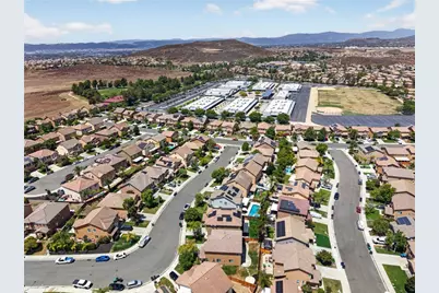 38390 Magdelena St, Murrieta, CA 92563 - Photo 64