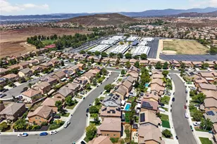 38390 Magdelena St, Murrieta, CA 92563 - Photo 64