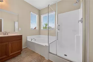 38390 Magdelena St, Murrieta, CA 92563 - Photo 48