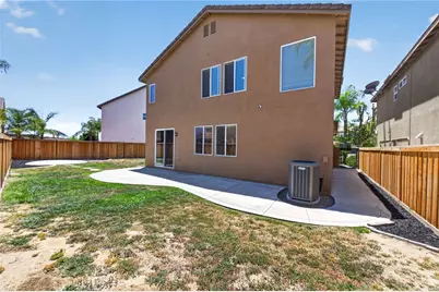 38390 Magdelena St, Murrieta, CA 92563 - Photo 52