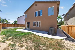 38390 Magdelena St, Murrieta, CA 92563 - Photo 52