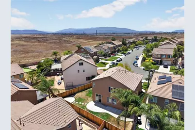 38390 Magdelena St, Murrieta, CA 92563 - Photo 62