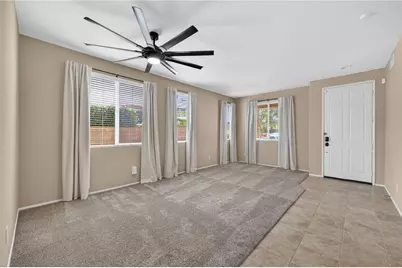 38390 Magdelena St, Murrieta, CA 92563 - Photo 6