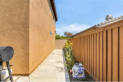 31604 Umbria, Winchester, CA 92596 - Photo 46