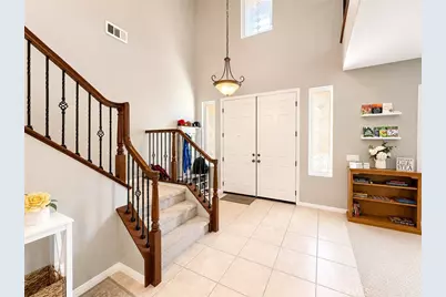 35096 Nightingale, Winchester, CA 92596 - Photo 4