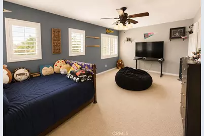 35096 Nightingale, Winchester, CA 92596 - Photo 16
