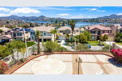 8 Via Del Fico Court, Lake Elsinore, CA 92532 - Photo 2