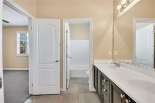 8 Via Del Fico Ct, Lake Elsinore, CA 92532 - Photo 32