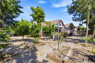 1129 Osprey St, San Jacinto, CA 92583 - Photo 2