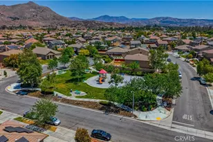 542 Wildrye Ct, Hemet, CA 92543 - Photo 42