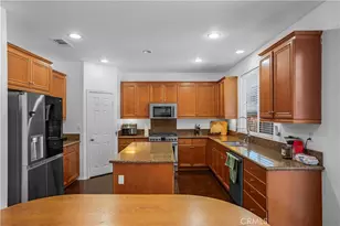 542 Wildrye Ct, Hemet, CA 92543 - Photo 4