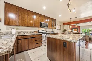 6975 Camino Amero, San Diego, CA 92111 - Photo 2