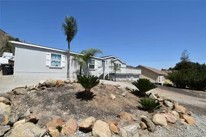 17190 Coleman Avenue, Lake Elsinore, CA 92530 - Photo 1
