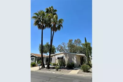 38171 Via La Colina, Murrieta, CA 92563 - Photo 2