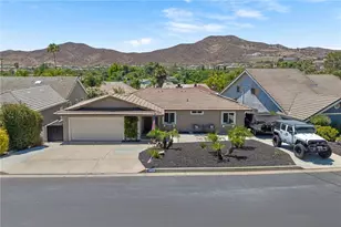 29998 Windward, Canyon Lake, CA 92587 - Photo 4