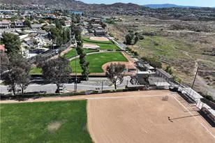 22142 Hoofbeat, Canyon Lake, CA 92587 - Photo 62