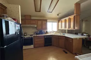 27250 Murrieta Road, Menifee, CA 92586 - Photo 10