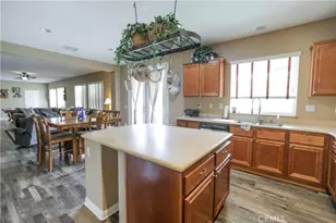 32921 Lamtarra, Menifee, CA 92584 - Photo 2