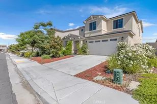30536 Astoria Ln, Murrieta, CA 92563 - Photo 2