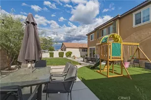 28296 Harvest Gold Ct, Menifee, CA 92584 - Photo 2