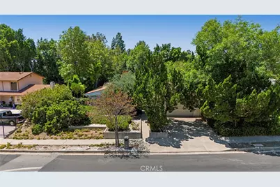 12729 Jolette Avenue, Granada Hills, CA 91344 - Photo 36