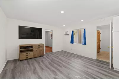 12729 Jolette Avenue, Granada Hills, CA 91344 - Photo 16