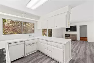 12729 Jolette Ave, Granada Hills, CA 91344 - Photo 10