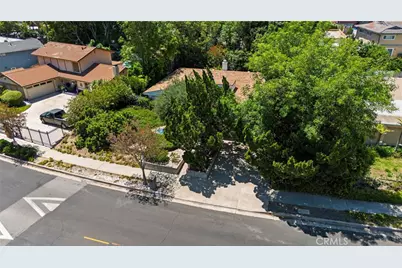 12729 Jolette Avenue, Granada Hills, CA 91344 - Photo 38
