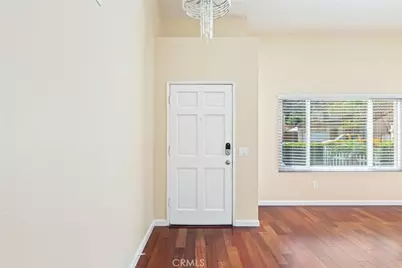 36393 Provence, Murrieta, CA 92562 - Photo 6