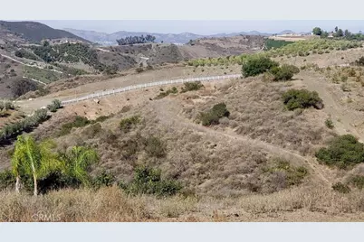 8 La Cruz Drive, Temecula, CA 92590 - Photo 2
