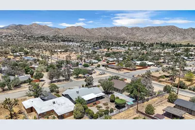 7725 Shawnee, Yucca Valley, CA 92284 - Photo 48