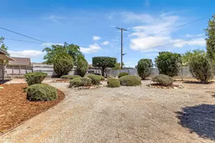 7725 Shawnee, Yucca Valley, CA 92284 - Photo 44