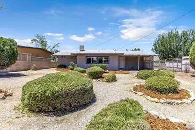 7725 Shawnee, Yucca Valley, CA 92284 - Photo 42