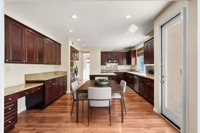 36689 Clove Currant, Murrieta, CA 92562 - Photo 18