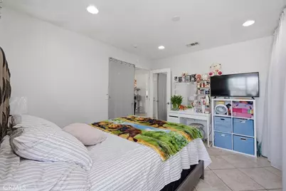 1893 Loma Bonita, Perris, CA 92570 - Photo 18