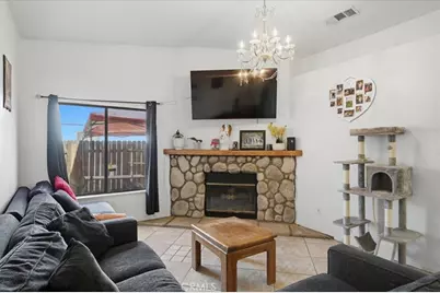 1893 Loma Bonita, Perris, CA 92570 - Photo 6
