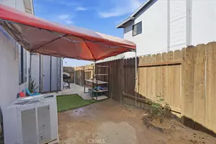 1893 Loma Bonita, Perris, CA 92570 - Photo 28