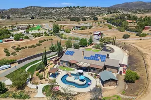 37395 Eden Garden Ct, Temecula, CA 92592 - Photo 1