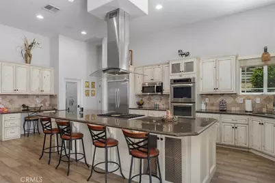37395 Eden Garden Court, Temecula, CA 92592 - Photo 14