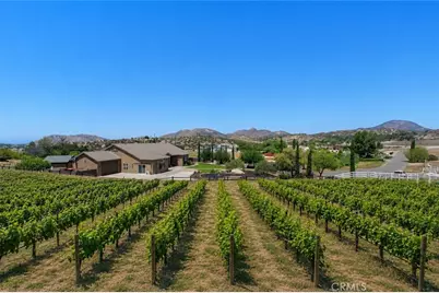 37395 Eden Garden Court, Temecula, CA 92592 - Photo 8
