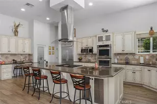 37395 Eden Garden Ct, Temecula, CA 92592 - Photo 14
