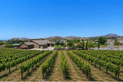37395 Eden Garden Court, Temecula, CA 92592 - Photo 8