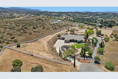 37395 Eden Garden Court, Temecula, CA 92592 - Photo 2