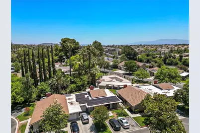 38750 Via Las Flores, Murrieta, CA 92563 - Photo 8