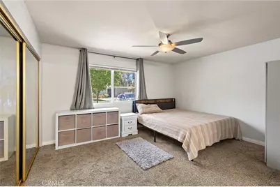 38750 Via Las Flores, Murrieta, CA 92563 - Photo 32